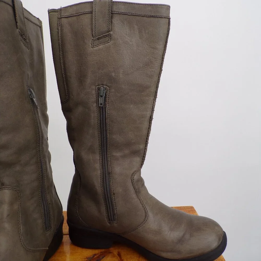 Keen Boots Tall Leather Women's Size 7.5 Green - Picture 5 of 11